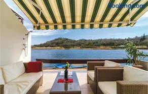 Two-Bedroom Holiday Home In Opuzen - Image 1