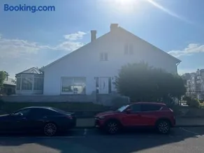 Luxe villa - Image 1