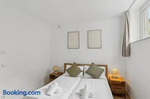 Terra & Verde Stay - Image 1