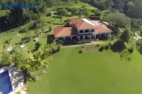 Casa Eslovaquia - Refúgio e Conexão com a Natureza - Image 2