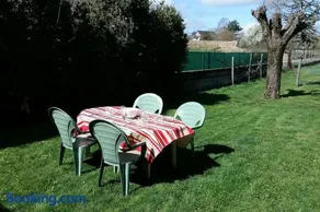 Maison au cœur d'un petit village - Image 5