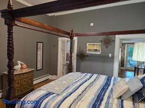 Newly Renovated Historic 6-Bedroom Manor, Where Timeless Elegance Meets Modern Luxury - Image 1