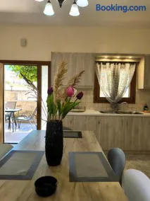 The Cretan Terrace Retreat - Image 3