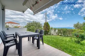 Sea View Garden Luxury Apartment Kryopigi by ΜΡS - Image 1
