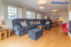 Yr-Efail - Image 3