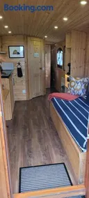 La Roulotte d'Emilie et son jacuzzi privé - Image 2