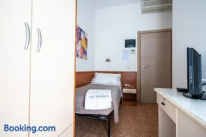 Hotel Globus - Image 5