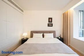 Urban hub Sun Apartment near the Xujiahui Road - Image 2