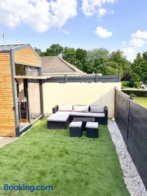 Tiny House - Image 2