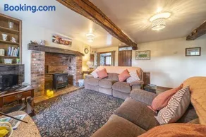 Drawell Cottage - Situated on a working farm - Image 2