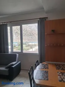 Cathrin Beach Apartments - Image 2