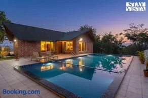 StayVista at Milestone Villa with Pool, Mountain View - Image 1