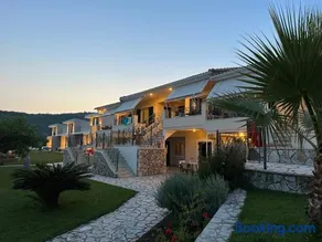Urania Hotel - Image 2