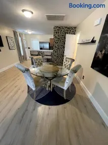 Beautiful home near Ft Jackson& USC Columbia! - Image 3