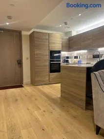 Ace luxury Canary view apartment plus Riverview - Image 3
