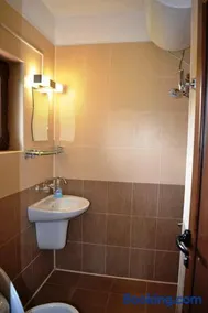 Sichanova Guest House - Image 2