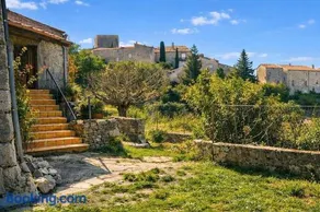 Maison à Balazuc, terrasse avec vue sur l'Ardèche - Image 1