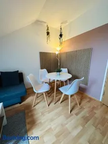 Gemütliche Dachgeschosswohnung -Waldstraßenviertel Leipzig - Image 2