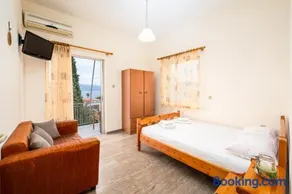 Sainis Rooms - Image 2
