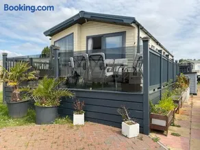 2 bedroom Mini Lodge Caravan at Coopers Beach Holiday Park - Image 1