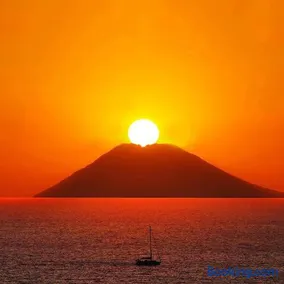 Accommodation "Il Tramonto Rosso" Free Private Parking - Image 1