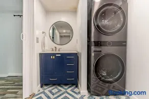 Cozy 3B2Ba Home with huge backyard and Gym - Image 3