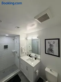 Sapphire Suite ATL Midtown - Image 4
