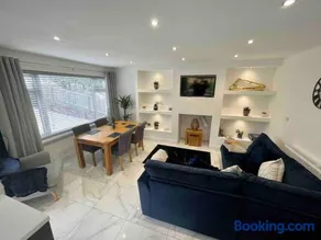 Modern Bungalow - Holiday or Contractors - Driveway Parking - Image 3