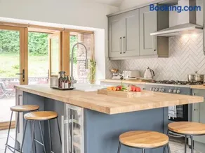3 Bed in Brecon oc-92320 - Image 3