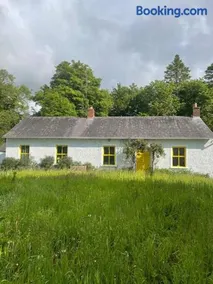 Newly renovated Cottage with private trout fishing set in beautiful wildlife estate - Image 1