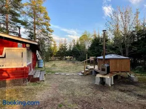 An idyllic little summer cottage in the middle of the nature with Hot tub - Image 1