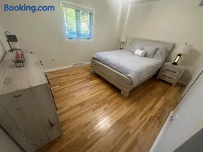 The Pond House Retreat - Image 3