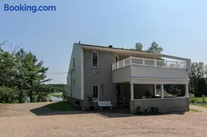 La Maison du Lac - Private dock & lake view - Image 2