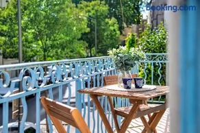 Comfortable Flat and balcony - Image 2