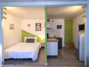 The downtown cosy apartments - Image 2