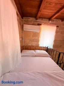 Karpaz King's Hill Traditional House - Image 3