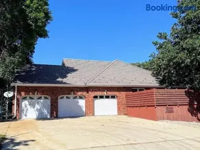 Luxury Family 5BR Lakefront private boat launch - Image 3