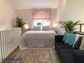 Pool oasis with private parking- Modern Country Villa Vigia 8 - Image 2