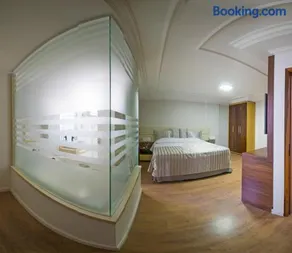 Laguna Plaza Hotel - Image 4
