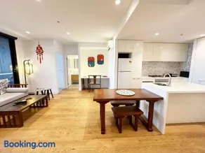 WH917 - 24hrs Self Check In 2BR 2BTH in heart of box hill with free park & pool - Image 1