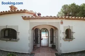 Villa Pony - Image 1