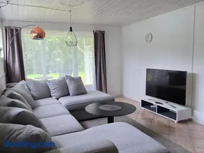 Fjordside Apartment - Image 5