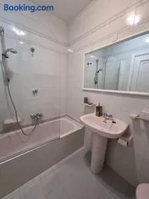 Piso de 3 habitaciones a 3 minutos de la playa. - Image 3