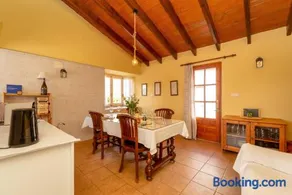 La Casa del Campo de La Matanza - Image 4