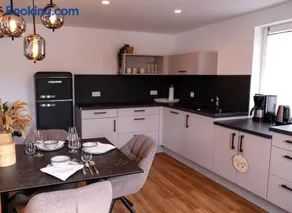 Zentrale Maisonette-Wohnung in TBB - Image 2