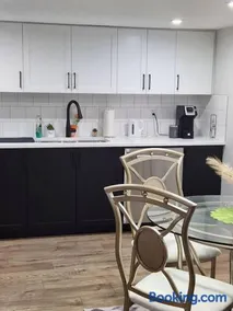 2-bedroom basement apartment - Image 3