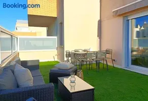 Atenas Suite, 2 Hab, terraza, piscina y playa a 3 min - Image 2