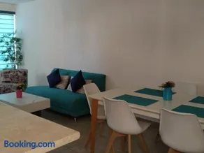 Hermosa casa familiar con terraza comoda - Image 3
