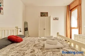 Alga House - Image 3