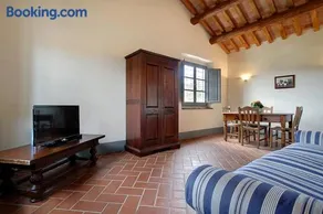 Villa Casaglia 1-apartment With Shared Pool - Image 4